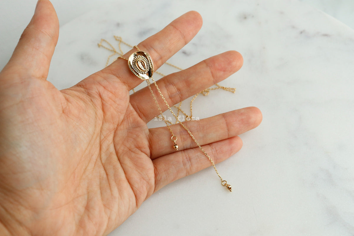 Isla Flora Dainty Hat Pendant Bolo Necklace