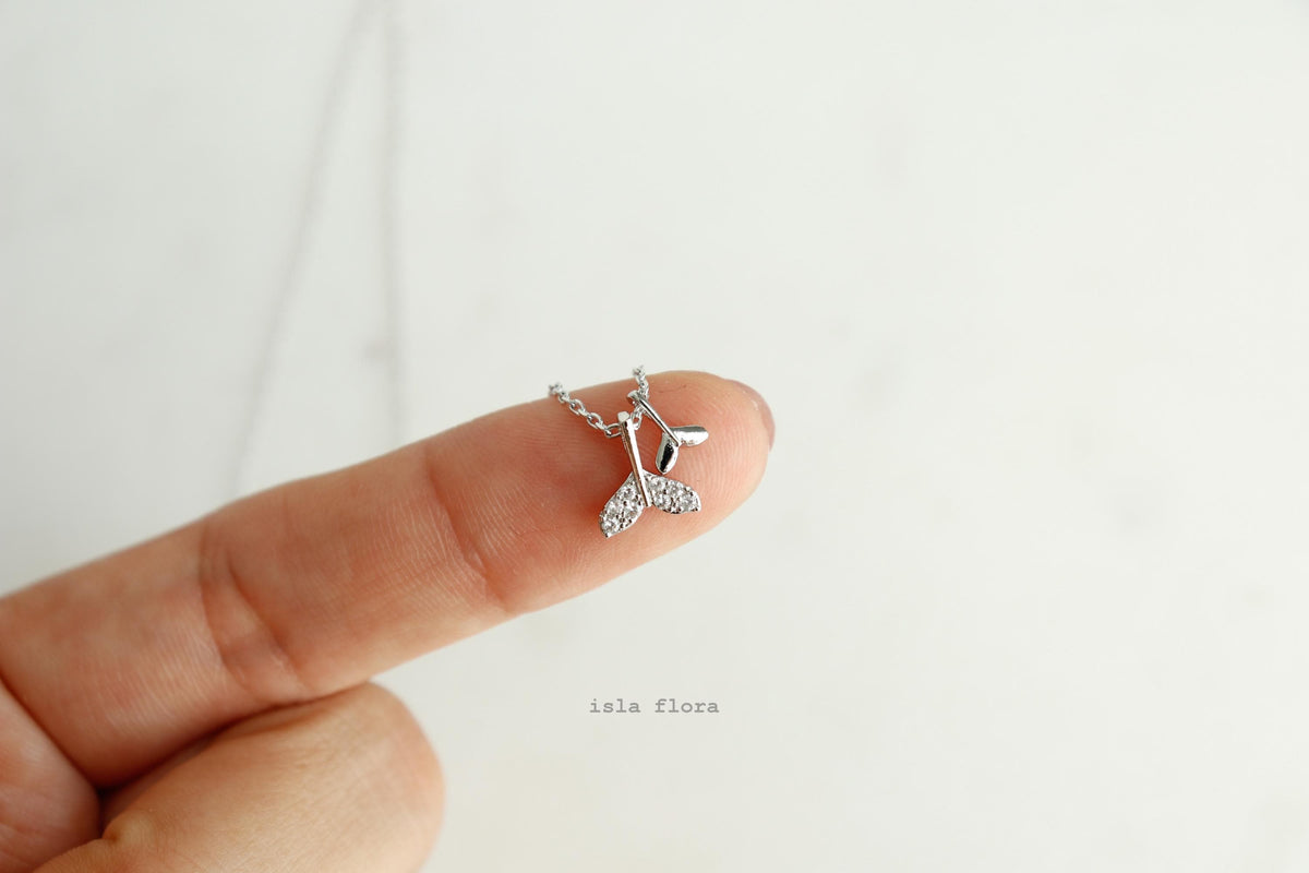 Isla Flora Double Crystal Whale Tail Necklace