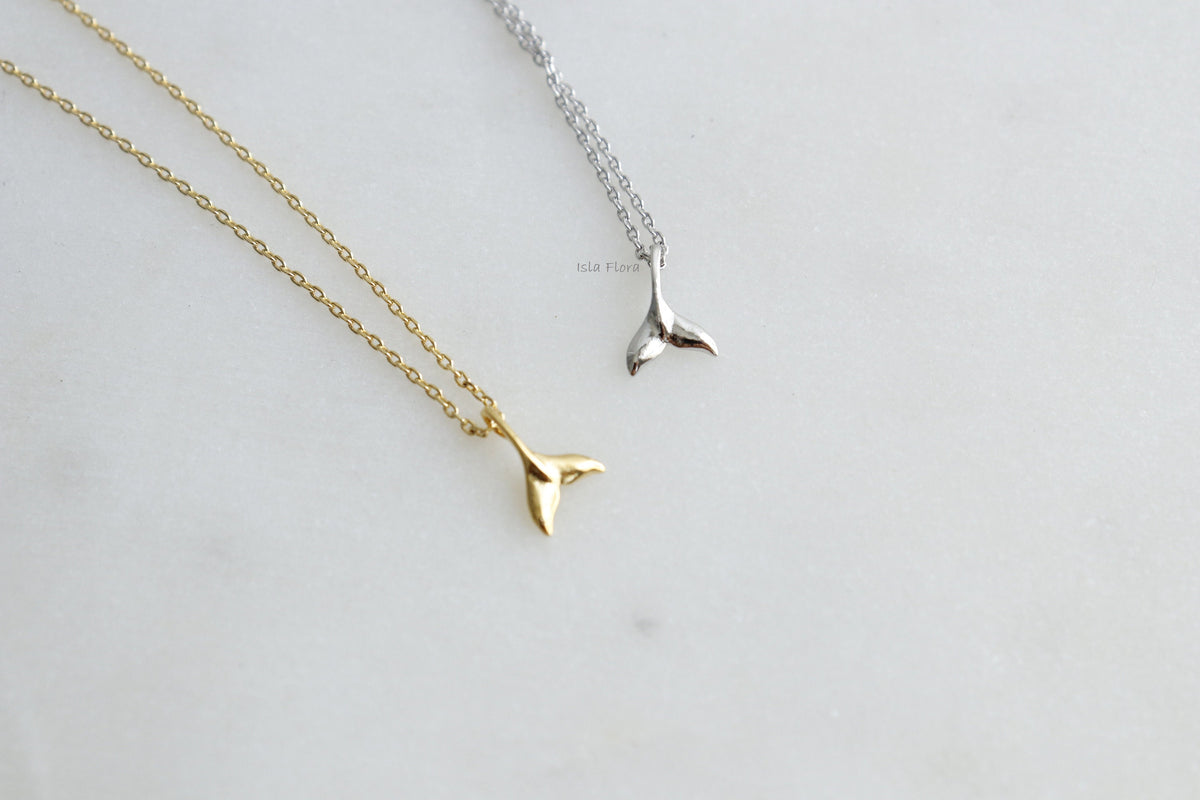 Simple Thin Fish Tail Charm Necklace