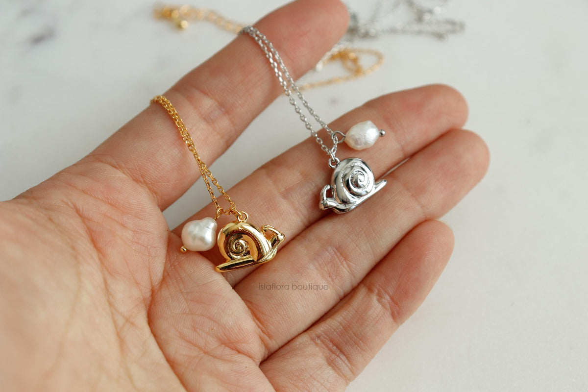 Isla Flora Freshwater Pearl Snail Charm Necklace