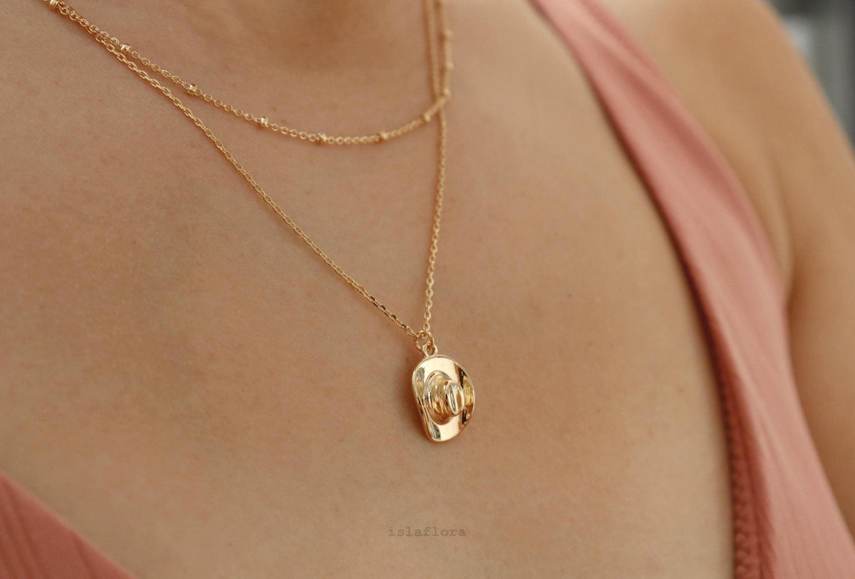 Dainty Hat Pendant Layered Chain Necklace