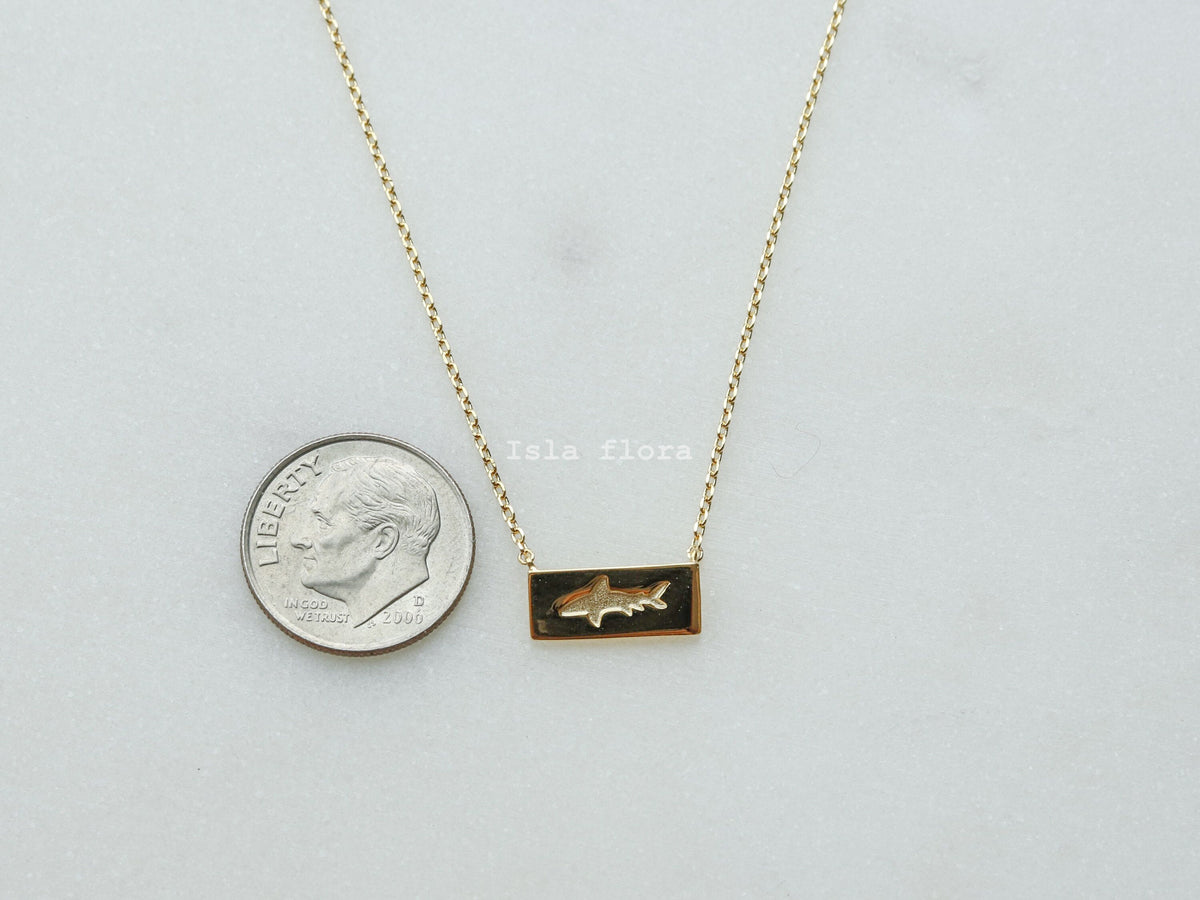 Isla Flora Shark Rectangle Bar Necklace
