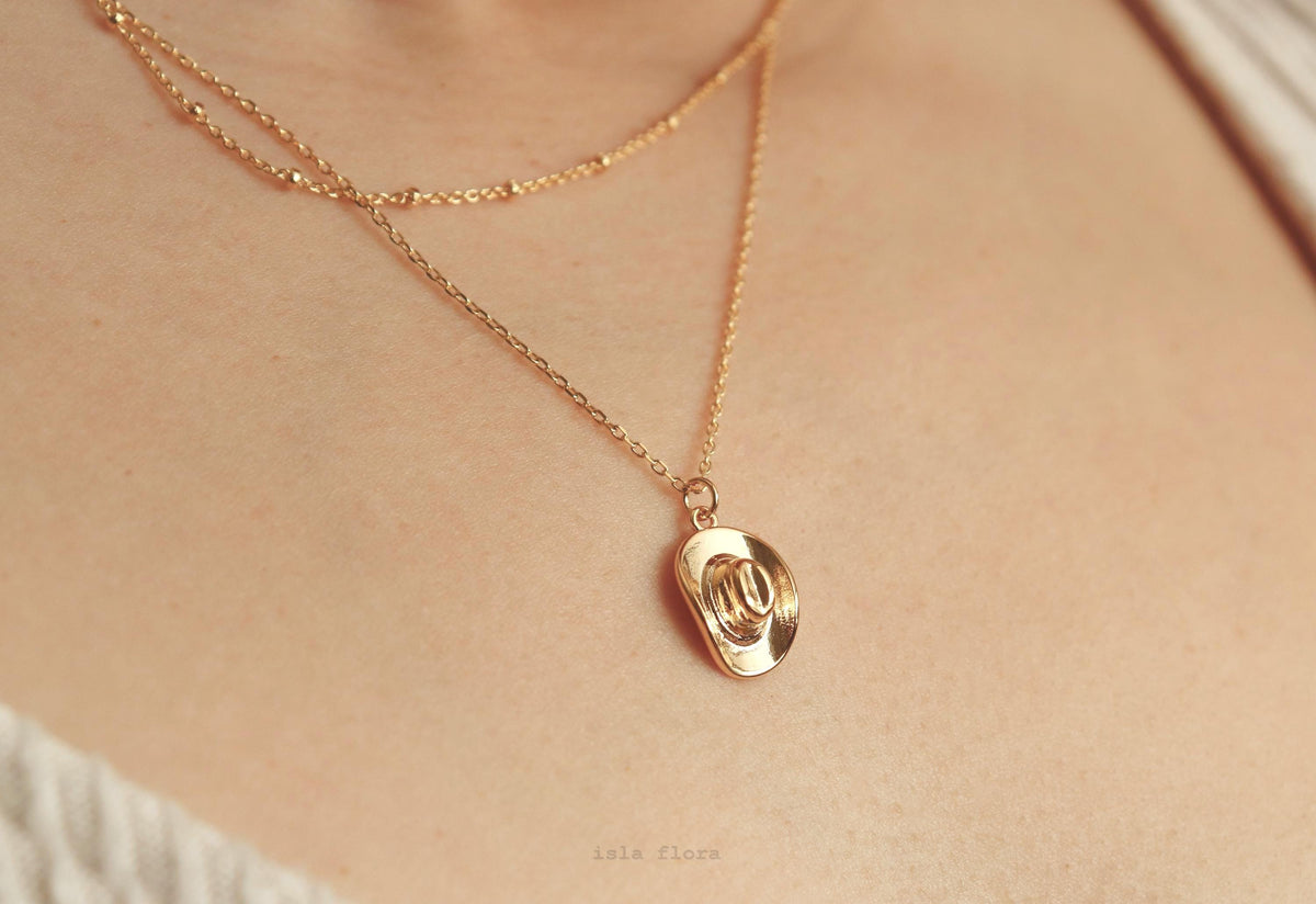 Dainty Hat Pendant Layered Chain Necklace