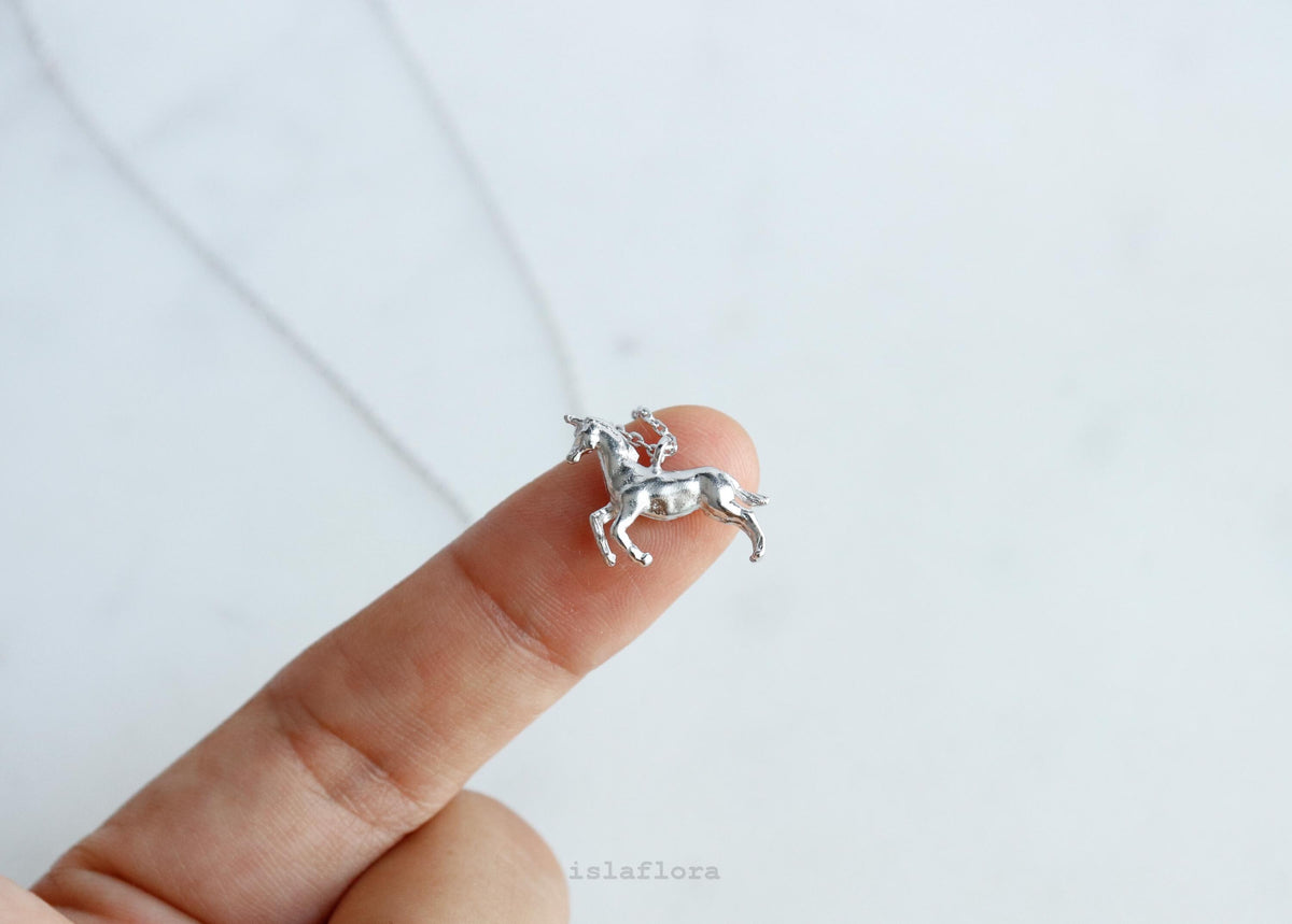 Isla Flora Dainty Unicorn Necklace