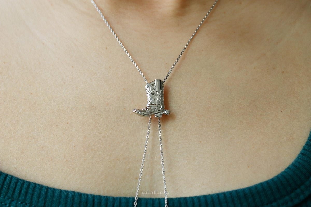 Isla Flora Adjustable Cowgirl Boot Bolo Necklace
