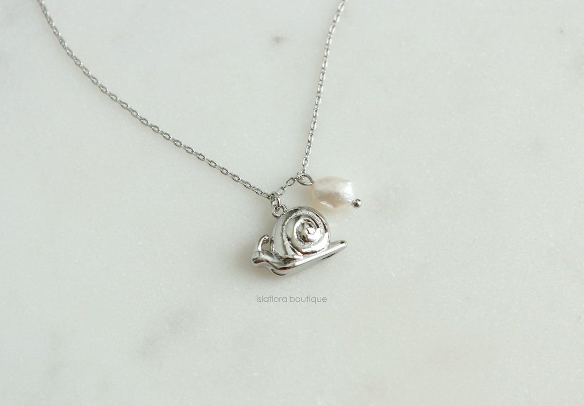 Isla Flora Freshwater Pearl Snail Charm Necklace