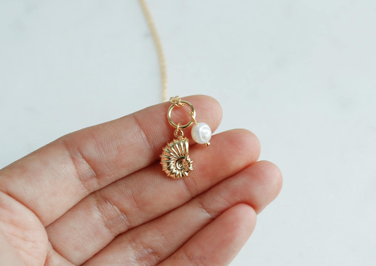 Isla Flora Coastal Dream Charm Necklace