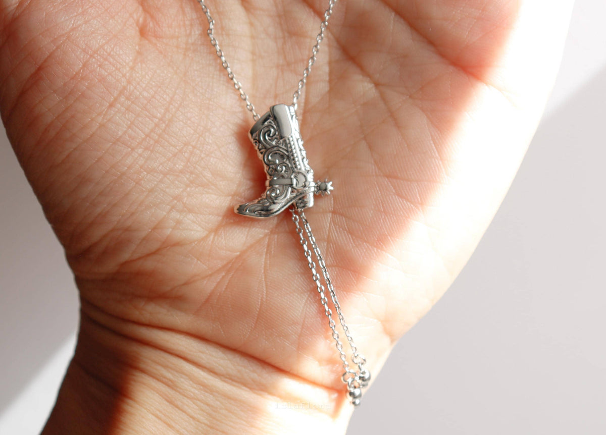 Isla Flora Adjustable Cowgirl Boot Bolo Necklace