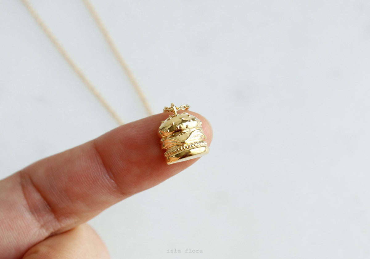 Isla Flora Dainty Realistic Cheeseburger Necklace